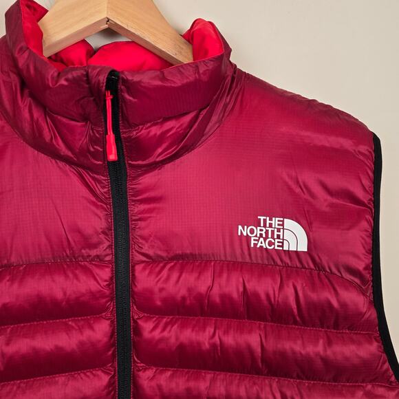 The North Face Men’s Terra Peak Vest Size XL Beetroot Pertex Quantum - Picture 2 of 6
